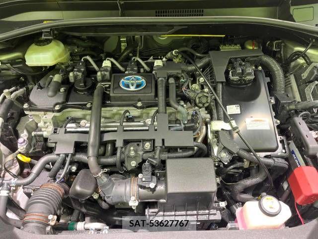 Toyota C-HR 2017-03 389939-18