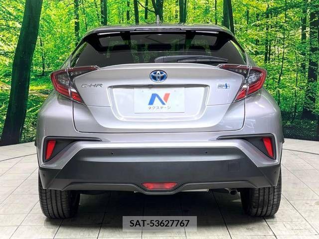 Toyota C-HR 2017-03 389939-15