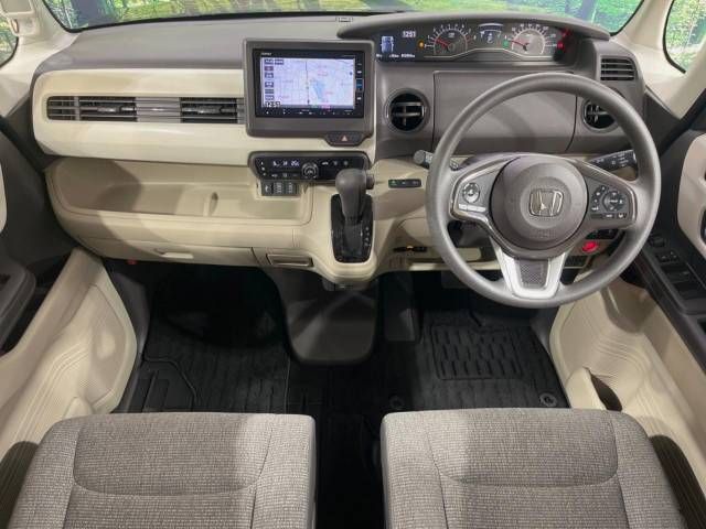 Honda N BOX 2018-01 182454-1
