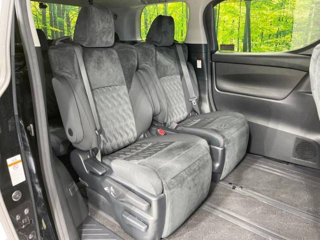 Toyota ALPHARD 2019-03 187011-9