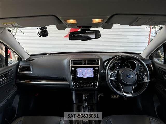 Subaru OUTBACK 2018-08 274842-1