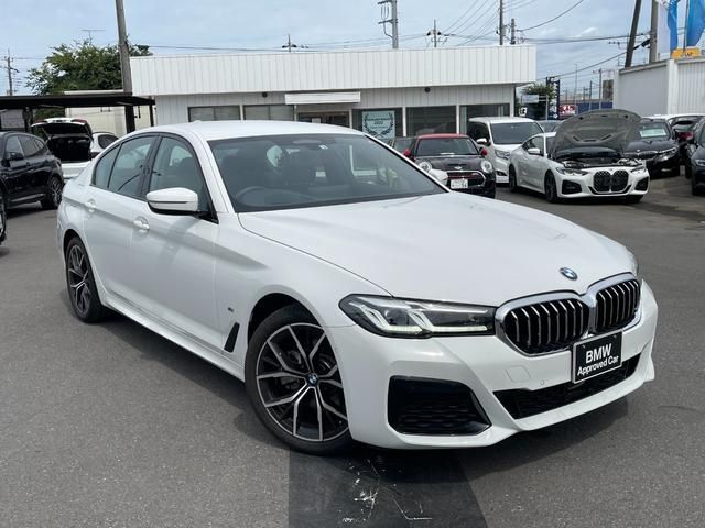 Bmw 5 SERIES 2022-08 7757-5
