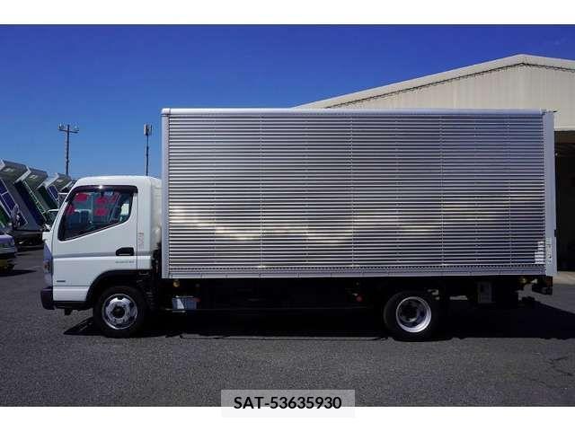 Mitsubishi CANTER 2018-05 302635-2