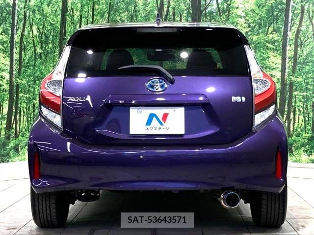 Toyota AQUA 2017-06 222396-15