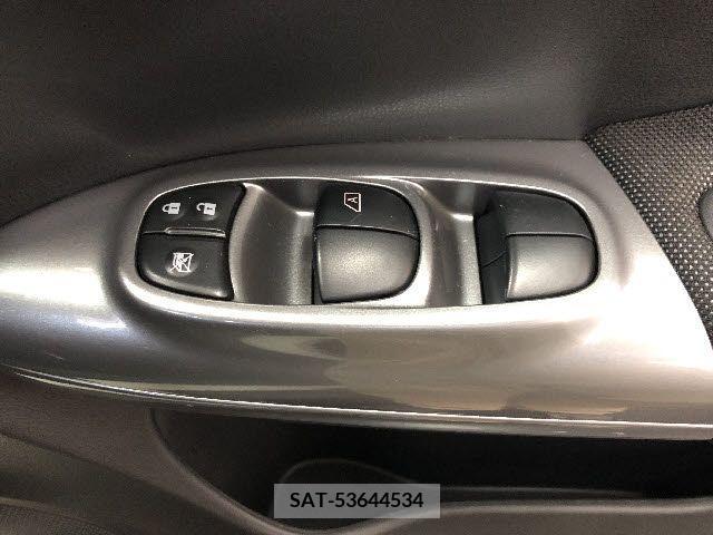 Nissan JUKE 2011-03 362232-24