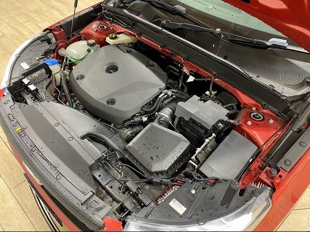 Volvo XC40 2019-03 22256-19