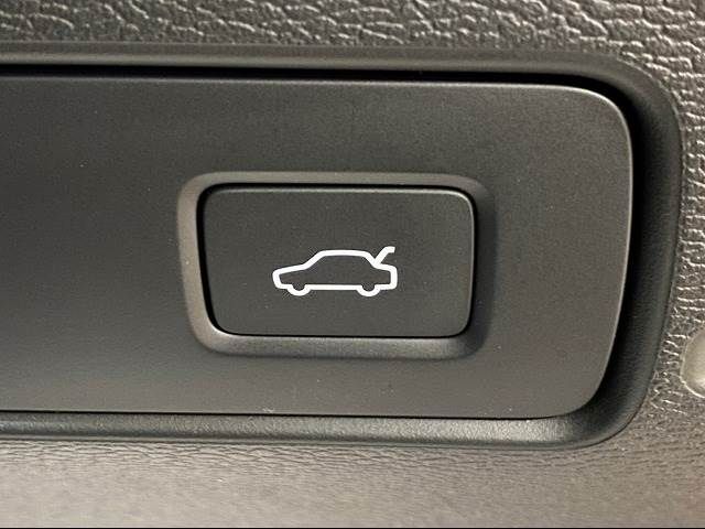 Volvo XC40 2019-03 22256-7