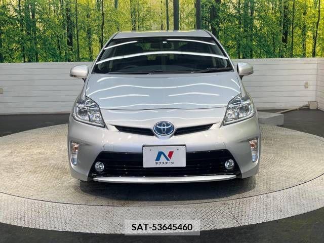 Toyota PRIUS 2016-02 281971-14
