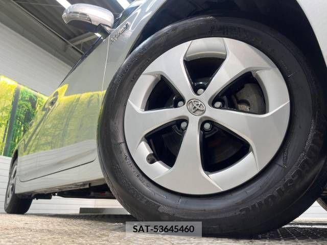 Toyota PRIUS 2016-02 281971-13