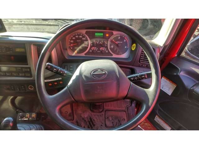 Hino RANGER 2015-12 512-17
