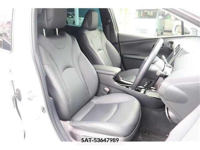 Toyota PRIUS 2022-02 322481-7