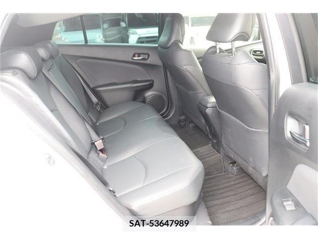Toyota PRIUS 2022-02 322481-9