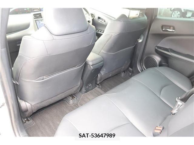 Toyota PRIUS 2022-02 322481-11