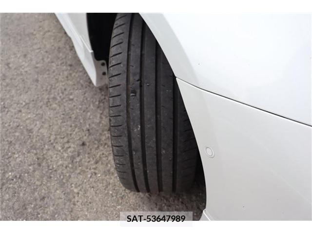 Toyota PRIUS 2022-02 322481-17