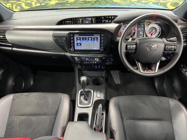Toyota HILUX 2022-09 195182-1