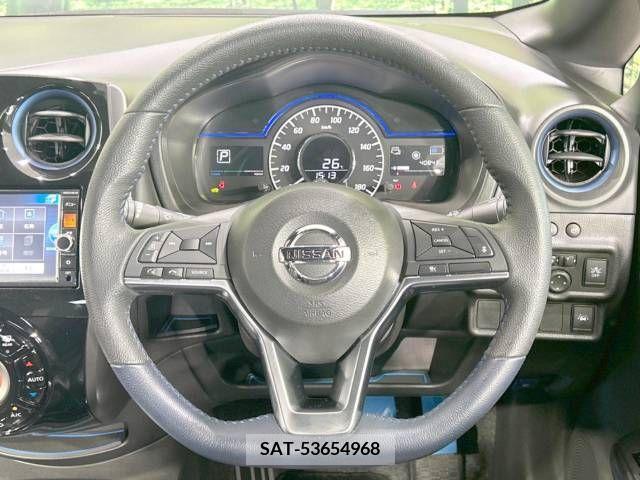 Nissan NOTE 2018-09 338030-11