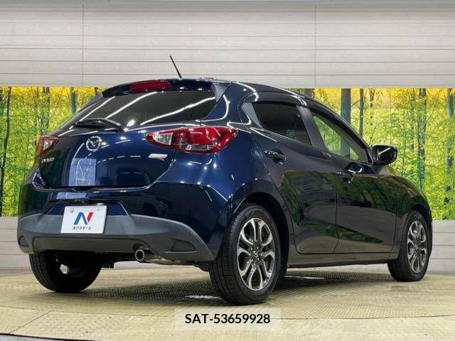 Mazda DEMIO 2015-04 359431-18