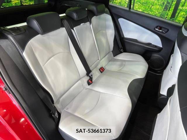 Toyota PRIUS 2019-01 349399-9