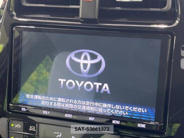 Toyota PRIUS 2019-01 349399-3