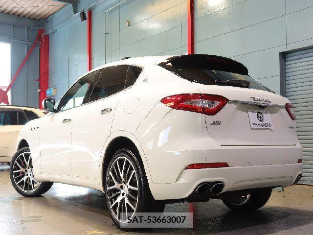 Maserati LEVANTE 2017-12 347548-3