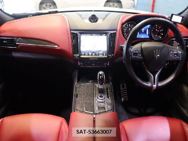 Maserati LEVANTE 2017-12 347548-1
