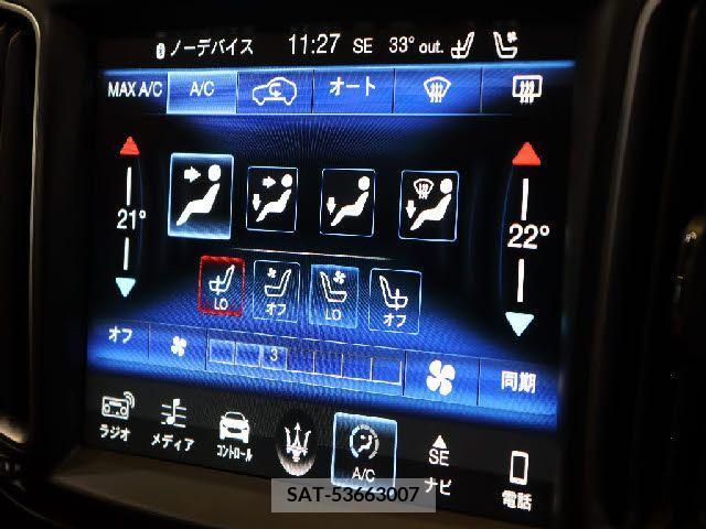 Maserati LEVANTE 2017-12 347548-16