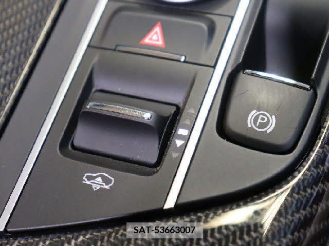 Maserati LEVANTE 2017-12 347548-15