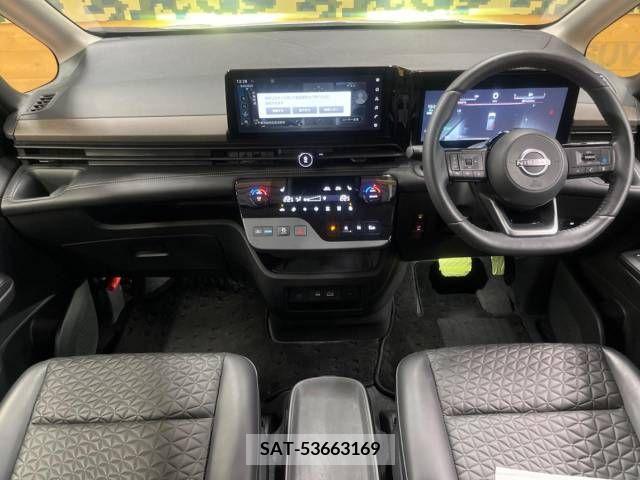 Nissan SERENA 2023-05 284266-1