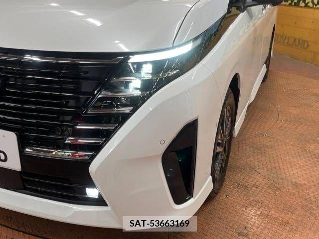 Nissan SERENA 2023-05 284266-14