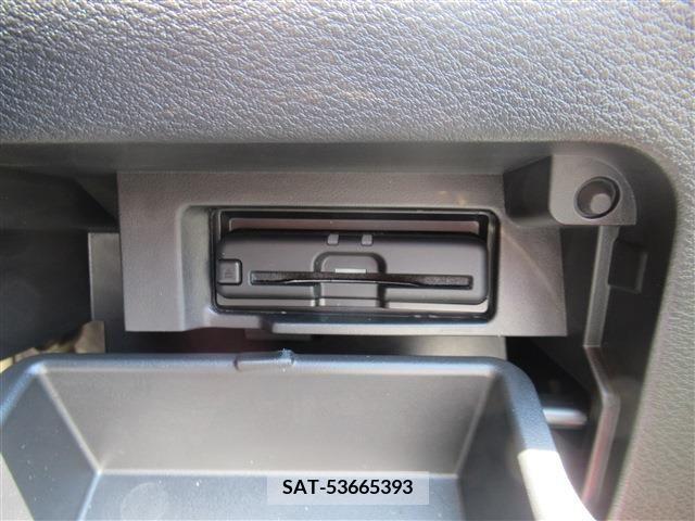 Nissan SERENA 2021-10 325113-17
