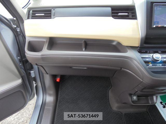 Honda FREED 2018-05 330048-13