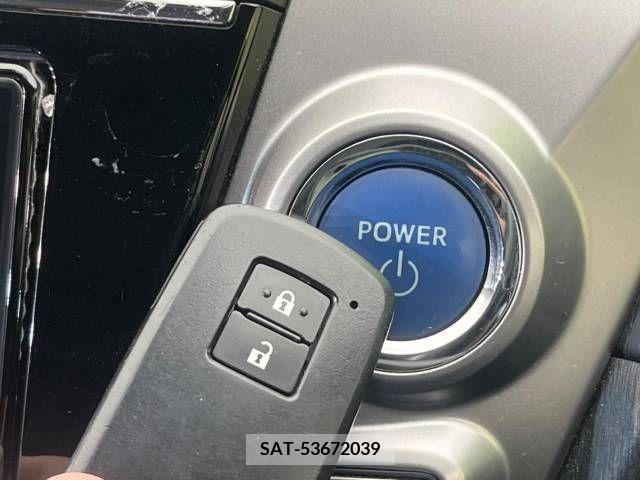 Toyota PRIUS ALPHA 2016-11 366759-7