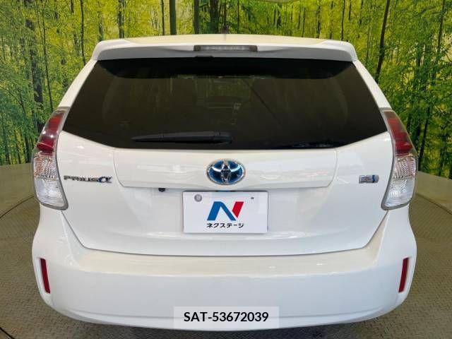 Toyota PRIUS ALPHA 2016-11 366759-15