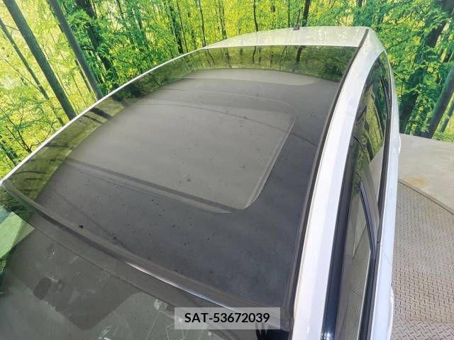 Toyota PRIUS ALPHA 2016-11 366759-2