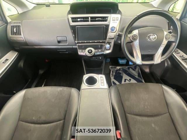 Toyota PRIUS ALPHA 2016-11 366759-1