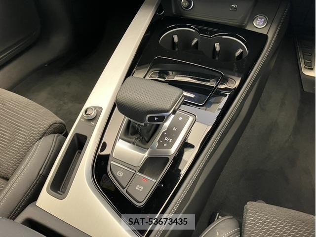 Audi A4 2021-06 261040-11