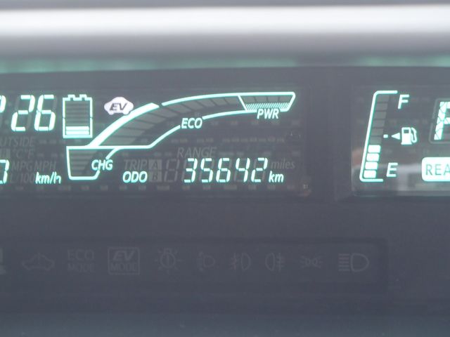 Toyota AQUA 2013-10 2410-22
