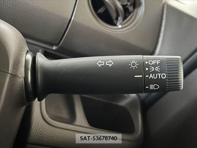 Honda N BOX 2023-05 387109-17