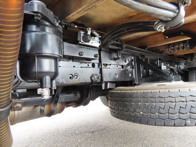 Toyota DYNA TRUCK 2011-11 828-23