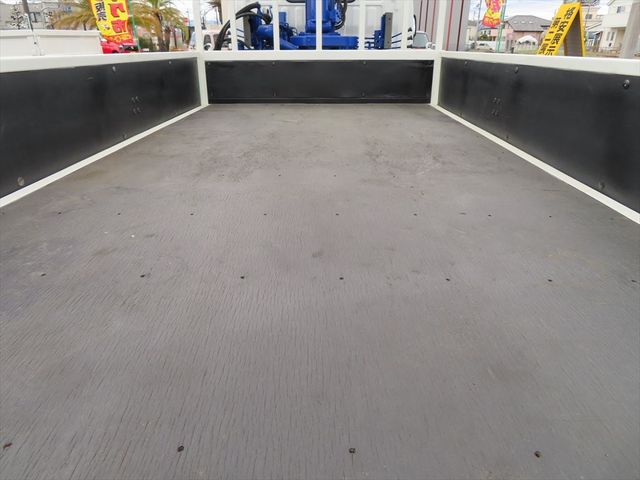Toyota DYNA TRUCK 2011-11 828-3