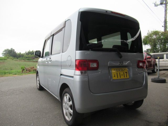 Daihatsu TANTO 2009-10 12214-12