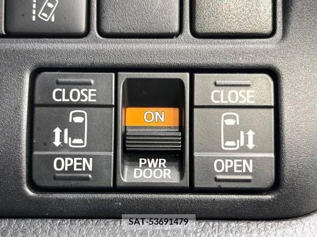 Toyota NOAH 2018-03 209094-2