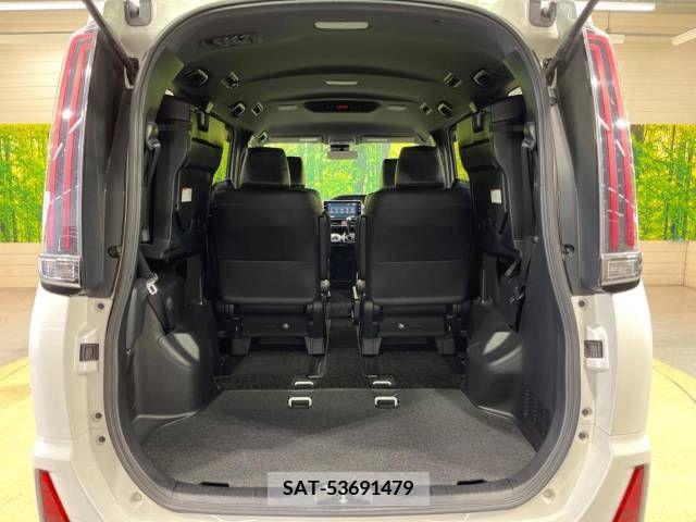 Toyota NOAH 2018-03 209094-11