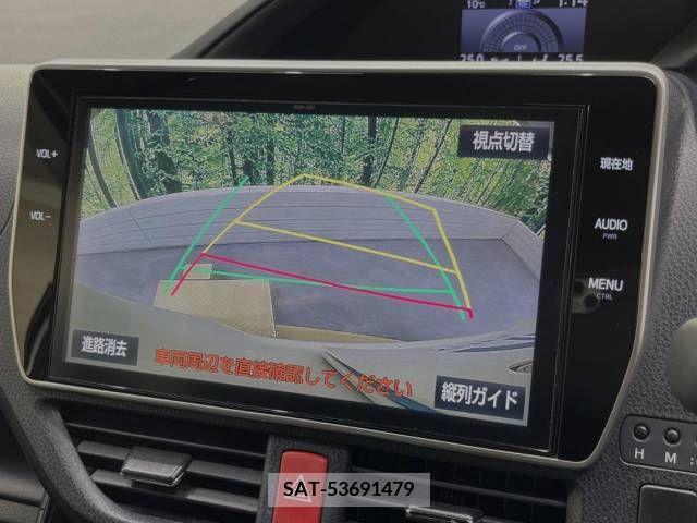 Toyota NOAH 2018-03 209094-5