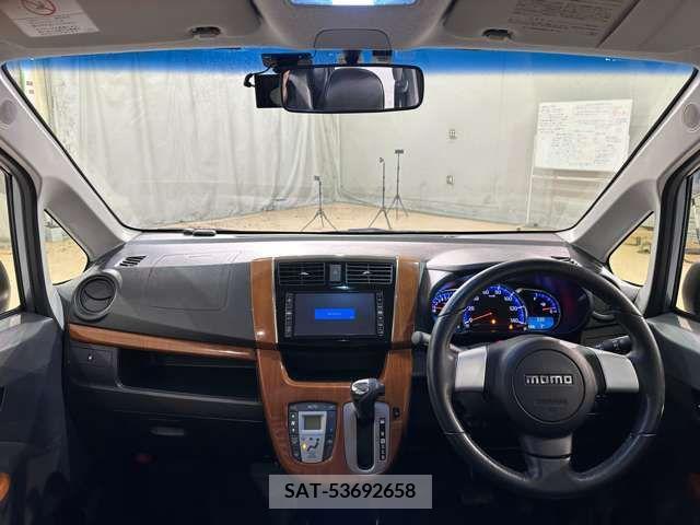 Daihatsu MOVE CUSTOM 2014-02 214661-17