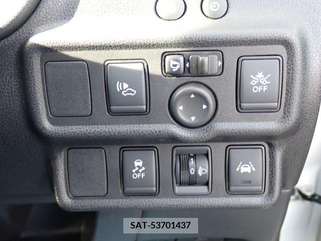 Nissan NOTE 2018-11 371996-9