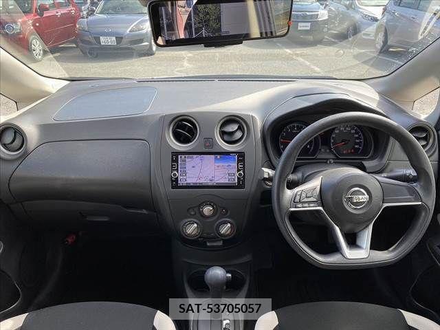 Nissan NOTE 2017-03 302409-1
