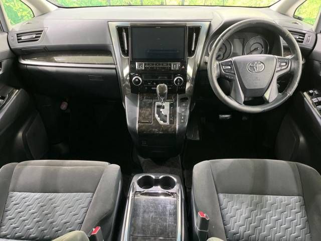 Toyota VELLFIRE 2016-08 183146-1