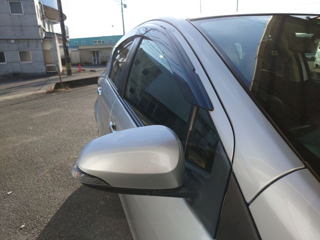 Toyota AQUA 2019-04 23019-27