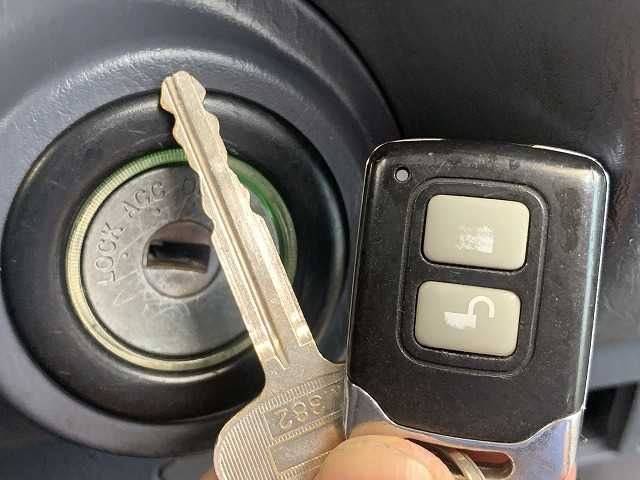 Toyota PRADO 1997-06 11753-11